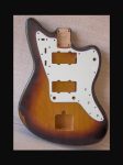 Jazz-Style Body / Alder / 4 lbs. 7 oz. / Nitrocellulose 'Faded 3 Tone Sunburst' / Light Relic (#GIN-2953) (S)