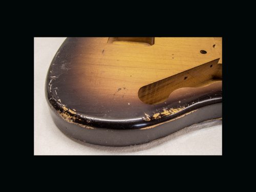 Jazz-Style Body / Lightweight Alder / 3 lbs. 10 oz. / Nitrocellulose '2-Tone Sunburst' / Med. - Light Relic (#GIN-3121) - Image 7