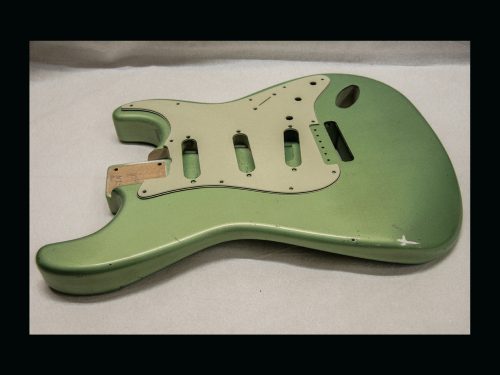 S-Style Body / Alder / 4 lbs. 0 oz. / Nitrocellulose 'Avocado Mist' / Light Relic (#GIN-3122) - Image 3