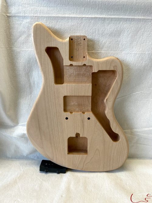 Jazz-Style Body / 2 pc. Ultra Light Alder / 4 lbs. 1 oz. (#GIN-3140)