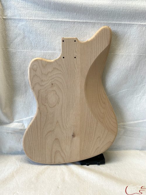 Jazz-Style Body / 2 pc. Ultra Light Alder / 4 lbs. 1 oz. (#GIN-3140) - Image 2