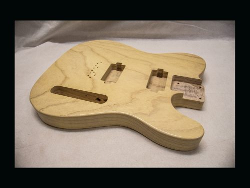 T-Style Body / 1 Piece Ultra Light Swamp Ash / 4 lbs. 0 oz. / Nitrocellulose 'TruGrain™ Nocaster Blonde' / Closet Clean (#GIN-3151) - Image 4