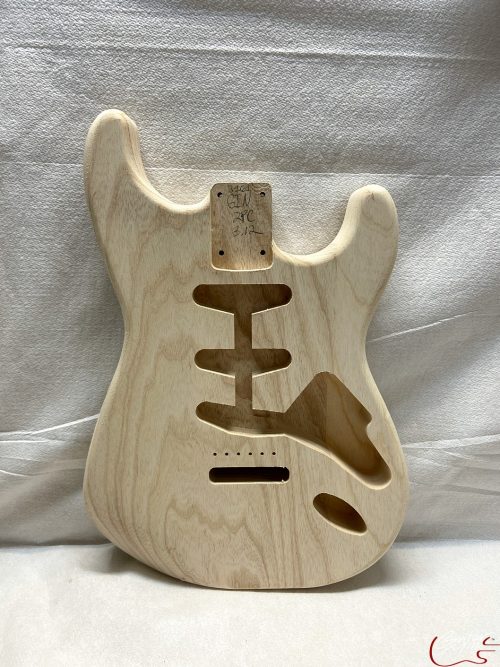 S-Style Body / 2 pc. Ultra Light Swamp Ash / 3 lbs. 12 oz. (#GIN-3161)