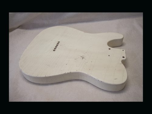 T-Style Body / Swamp Ash / 3 lbs. 15 oz. / Nitrocellulose 'Olympic White' / Med. - Light Relic (#GIN-3170) - Image 3