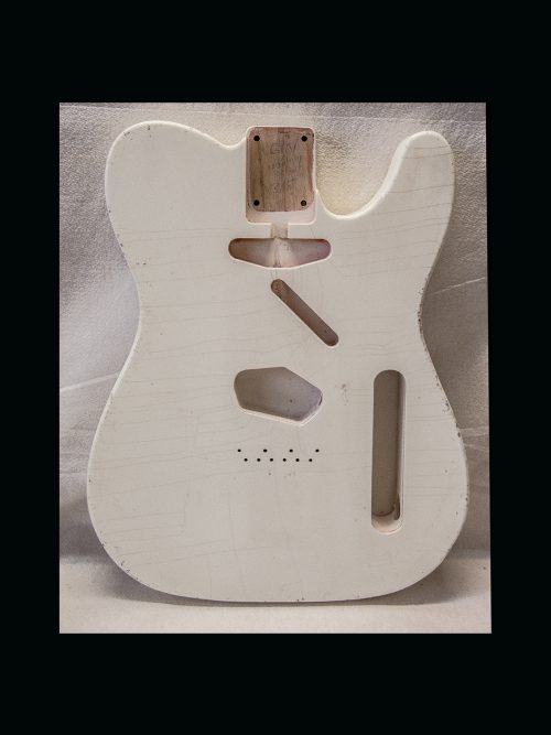 T-Style Body / Swamp Ash / 3 lbs. 15 oz. / Nitrocellulose 'Olympic White' / Med. - Light Relic (#GIN-3170) - Image 4