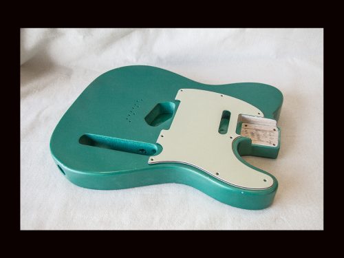 T-Style Body / Swamp Ash / 3 lbs. 15 oz. / Nitrocellulose 'Sherwood Green' / Light Relic (#GIN-3183)