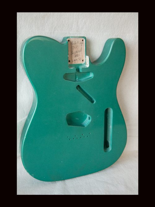 T-Style Body / Swamp Ash / 3 lbs. 15 oz. / Nitrocellulose 'Sherwood Green' / Light Relic (#GIN-3183) - Image 4