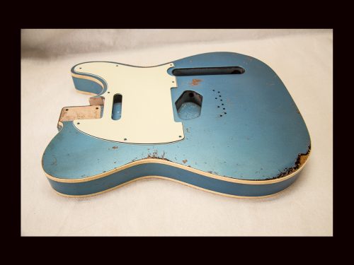 T-Style Body / Alder / 4 lbs. 12 oz. / Nitrocellulose 'Lake Placid Blue' Over Burst / Double Bound/ Heavy Relic (#GIN-3202)