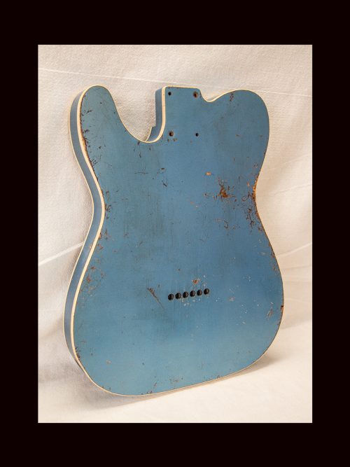 T-Style Body / Alder / 4 lbs. 12 oz. / Nitrocellulose 'Lake Placid Blue' Over Burst / Double Bound/ Heavy Relic (#GIN-3202) - Image 5