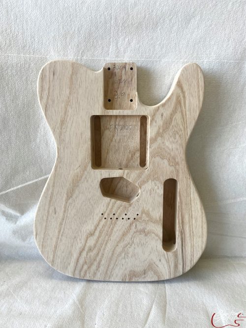 T-Style Body / 1 pc. Ultra Light Swamp Ash / Uni-Rout / 3 lbs. 9 oz. (#GIN-3209)