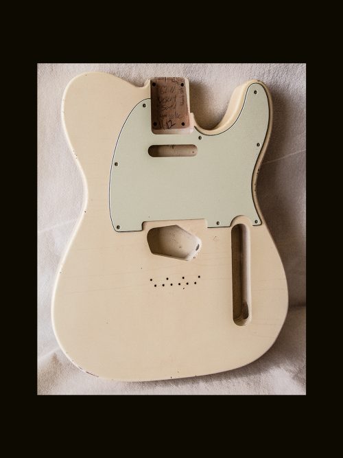 T-Style Body / Alder / 4 lbs. 12 oz. / Nitrocellulose 'Desert Sand' / Med. Relic (#GIN-3247)