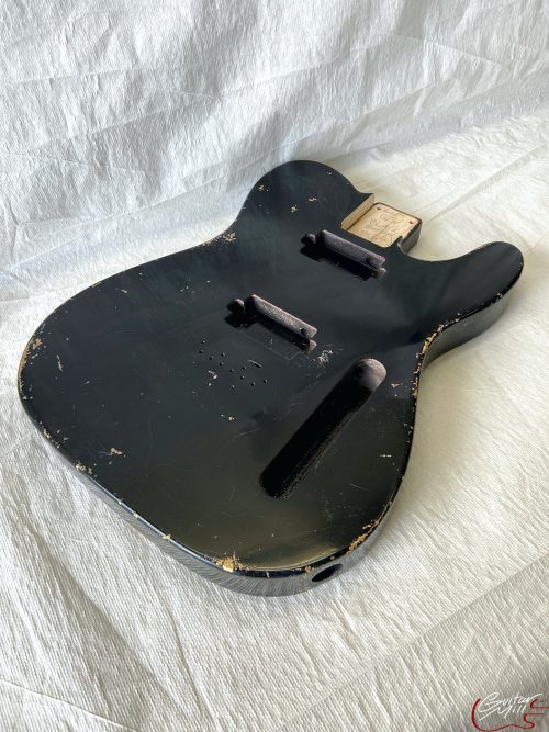 T-Style Body / Swamp Ash / 4 lbs. 14 oz. / Nitrocellulose 'Black over Gold' / x2 PAF / Med-Heavy Relic (#GIN-3270) - Image 3