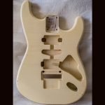 S-Style Body / Alder / 4 lbs. 5 oz. / Nitrocellulose 'Vintage White' / Light Relic (#GIN-3353)