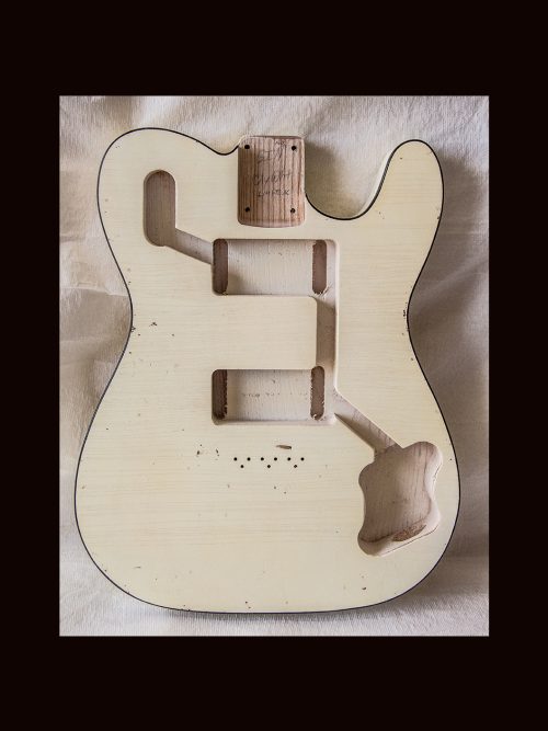 T-Style Deluxe Body / Swamp Ash / 5 lbs. 1 oz. / Nitrocellulose "Aged Olympic White" / Light Relic (#GIN-3356) - Image 3