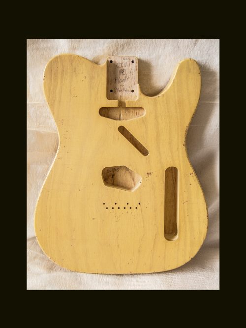 T-Style Body / 1 Piece Light Swamp Ash / 3 lbs. 13 oz. / Nitrocellulose 'Nocaster Blonde' / Med. Relic (#GIN-3348) - Image 3