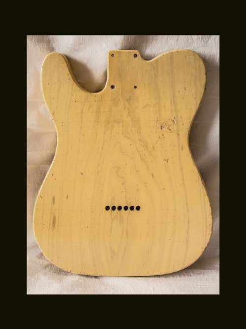 T-Style Body / 1 Piece Light Swamp Ash / 3 lbs. 13 oz. / Nitrocellulose 'Nocaster Blonde' / Med. Relic (#GIN-3348) - Image 4