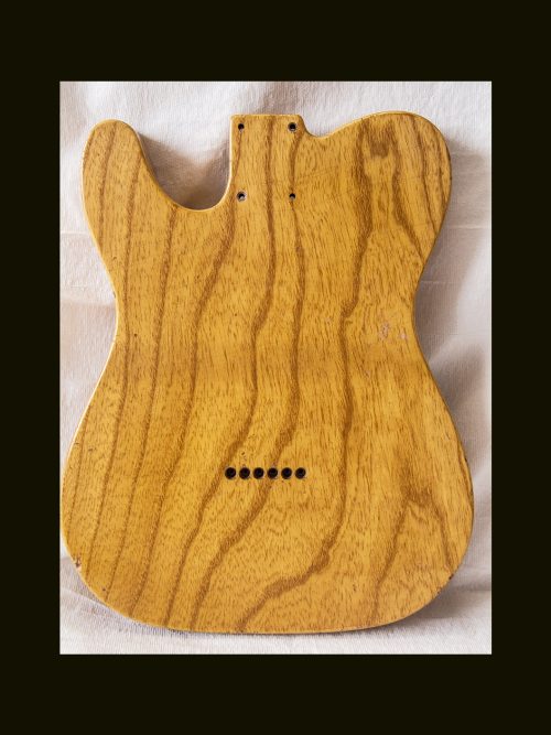 T-Style Body / 1 PC Swamp Ash / 4 lbs. 2 oz. / Nitrocellulose 'Vintage Amber' / Light Relic (#GIN-3351) - Image 6