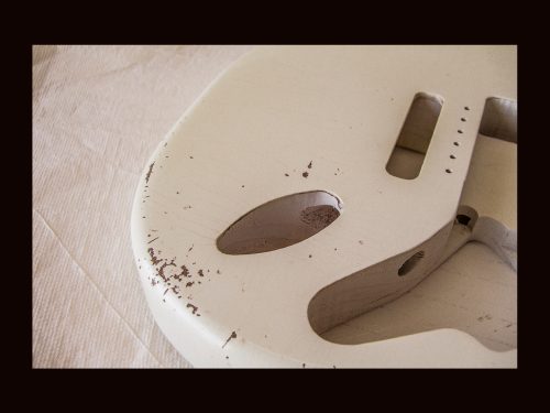 S-Style Body / Ultra Light Swamp Ash / 3 lbs. 11 oz. / Nitrocellulose 'Olympic White'/ Lite - Med. Relic (#GIN-3355) - Image 7