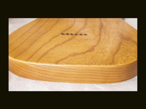 T-Style Body / 1 PC Swamp Ash / 4 lbs. 2 oz. / Nitrocellulose 'Vintage Amber' / Light Relic (#GIN-3351) - Image 8