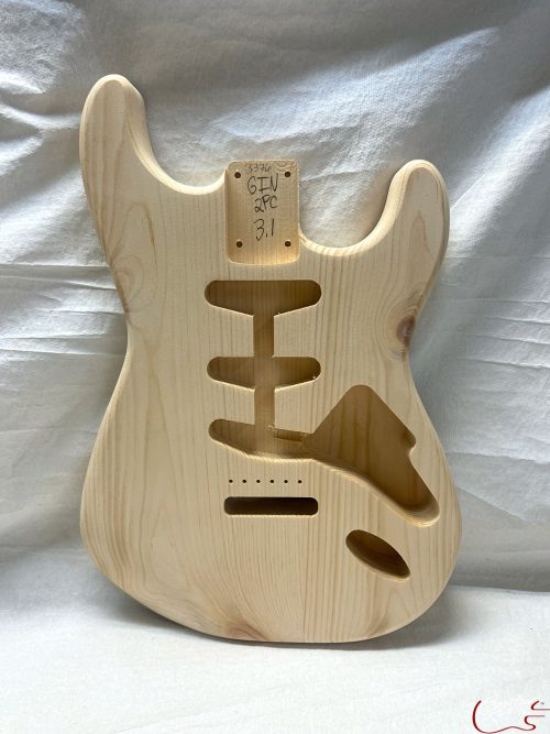 S-Style Body / 2 pc. Ultra Light Pine / 3 lbs. 1 oz. (#GIN-3376)
