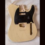 T-Style Body / 1 Piece Light Swamp Ash / 4 lbs. 0 oz. / Nitrocellulose 'Nocaster Blonde' / Light-Med. Relic (#GIN-3394)