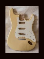 S-Style Body / 1 PC. Ultra Light Swamp Ash / 3 lbs. 5 oz. / Nitrocellulose 'Blonde'/ X-Lite Relic (#GIN-3396)