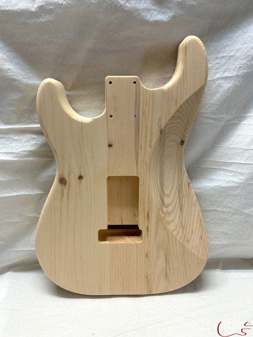 S-Style Body / 2 pc. Ultra Light Pine / 3 lbs. 6 oz. (#GIN-3406) - Image 2