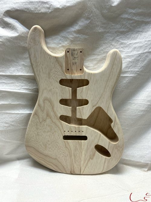 S-Style Body / 2 pc. Ultra Light Swamp Ash / 3 lbs. 4 oz. (#GIN-3420)