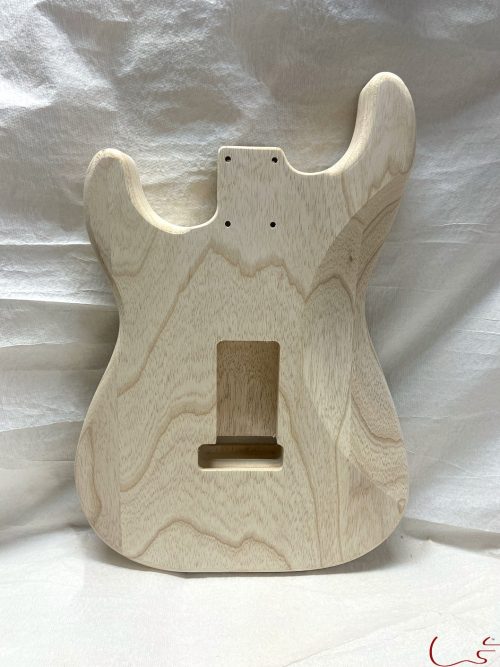 S-Style Body / Ultra Light Swamp Ash / 3 lbs. 7 oz. (#GIN-3427) - Image 2