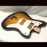 Jazz-Style Body / Alder / 4 lbs. 2 oz. / Nitrocellulose 'Chocolate Burst' / Light Relic (#GIN-3429)