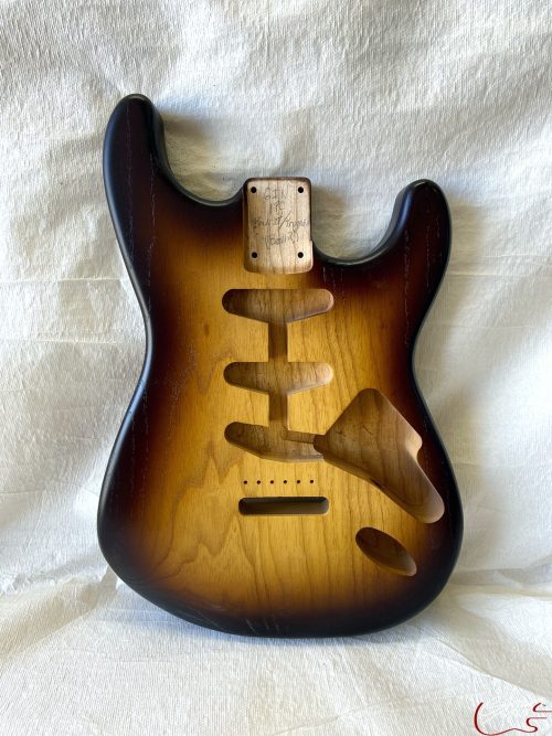 S-Style Body / 1 pc. Ultra Light Swamp Ash / 3 lbs. 2 oz. / Nitrocellulose 'TruGrain™ 'Chocolate Burst' / Closet Clean (#GIN-3487) - Image 3