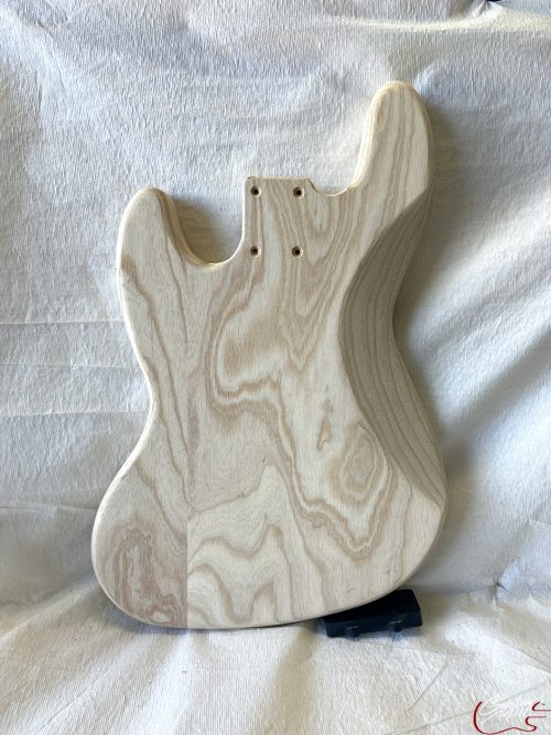 '60s J-Style Bass Body / 2 pc. Ultra Light Swamp Ash / 4 lbs. 4 oz. (#GIN-3506) - Image 2