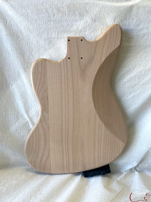 Jazz-Style Body / 2 pc. Ultra Light Alder / 4 lbs. 1 oz. (#GIN-3513) - Image 2