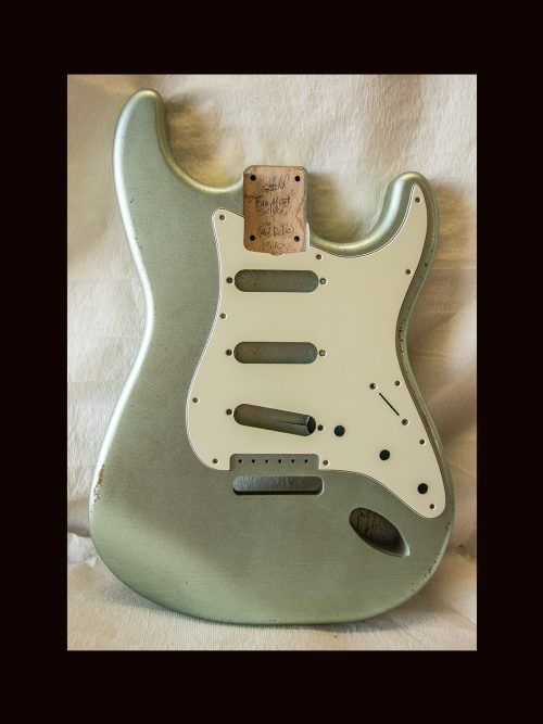 S-Style Body / Swamp Ash / 3 lbs. 10 oz. / Nitrocellulose 'Firemist Silver' / Light Relic (#GIN-3537)