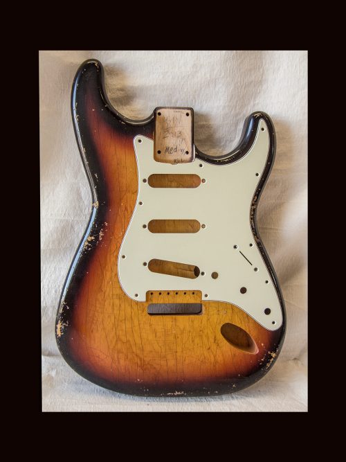 S-Style Body / 1 Piece Ultra Light Swamp Ash / 2 lbs. 14 oz. / Nitrocellulose '3 Tone Burst' / Med. Relic (#GIN-3532)