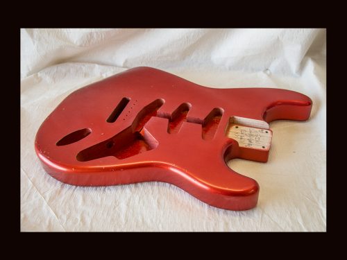 S-Style Body / Ultra Light Swamp Ash / 3 lbs. 7 oz. / Nitrocellulose 'Candy Apple Red' / Light Relic(#GIN-3534) - Image 3