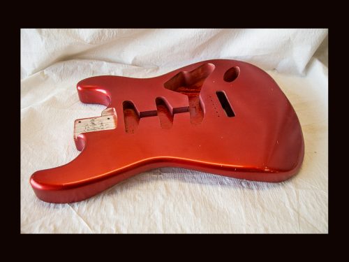 S-Style Body / Ultra Light Swamp Ash / 3 lbs. 7 oz. / Nitrocellulose 'Candy Apple Red' / Light Relic(#GIN-3534) - Image 4