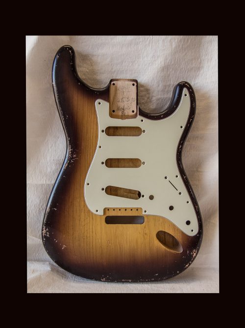 S-Style Body / 1 Piece Ultra Light Swamp Ash / 3 lbs. 5 oz. / Nitrocellulose 'Chocolate-Burst' / Med. Relic (#GIN-3528)