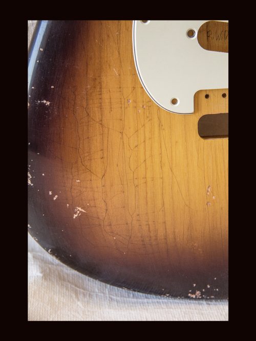 S-Style Body / 1 Piece Ultra Light Swamp Ash / 3 lbs. 5 oz. / Nitrocellulose 'Chocolate-Burst' / Med. Relic (#GIN-3528) - Image 4