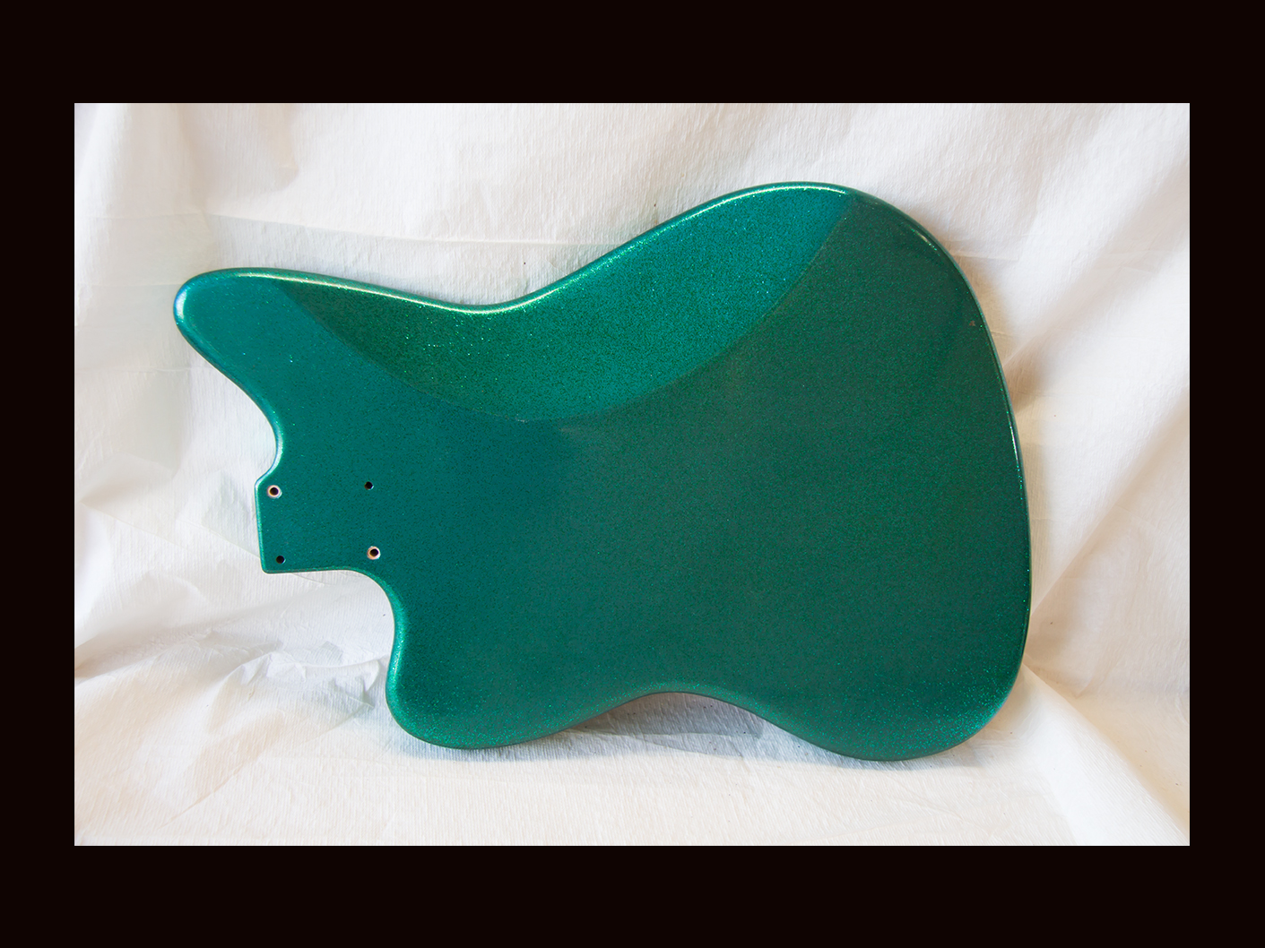 Jazz-Style Body / Alder / 4 lbs. 8 oz. / Nitrocellulose 'Sherwood Flake' /Closet Clean (#GIN-3553) - Image 5