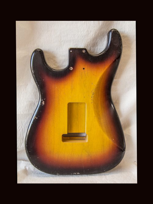 S-Style Body / 1 Piece Ultra Light Swamp Ash / 2 lbs. 14 oz. / Nitrocellulose '3 Tone Burst' / Med. Relic (#GIN-3531) - Image 6