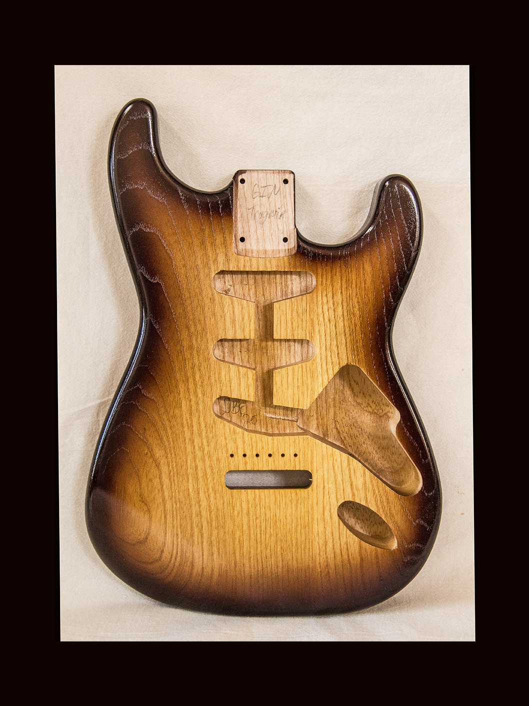 S-Style Body / Ultra Light Swamp Ash / 3 lbs. 9 oz. / Nitrocellulose TruGrain™ 'Chocolate Burst' / Closet Clean (#GIN-3569) - Image 3