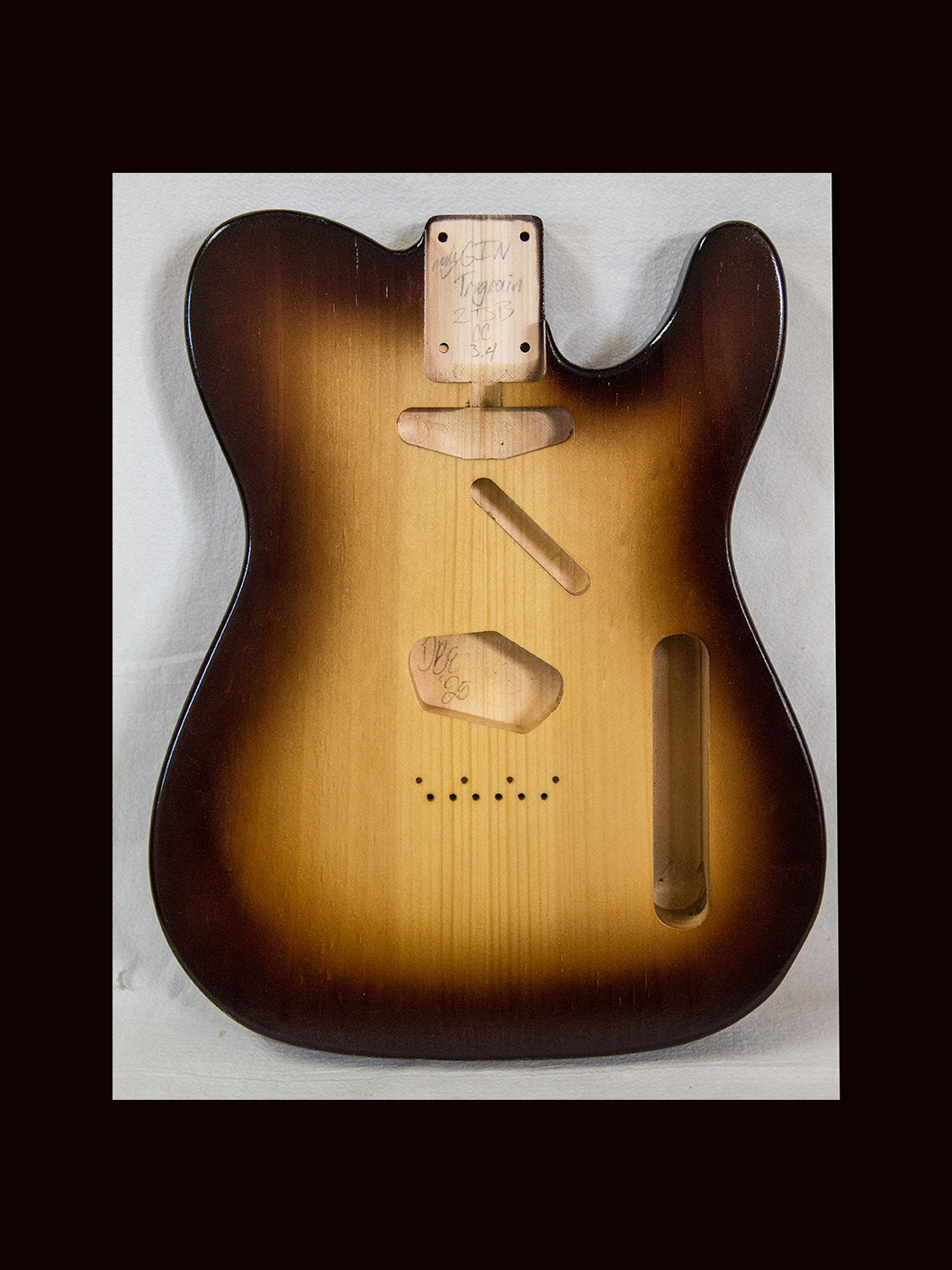 T- Style Body / Pine / 3 lbs. 4 oz. / Nitrocellulose TruGrain™ 'Chocolate Burst' / Closet Clean (#GIN-3578) - Image 3