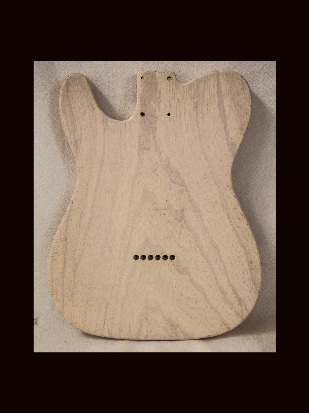 T-Style Body / 1 Piece Ultra Light Swamp Ash / 3 lbs. 14 oz. / Nitrocellulose 'Mary Kaye White Blonde' / Light Relic (#GIN-3602) (S) - Image 5