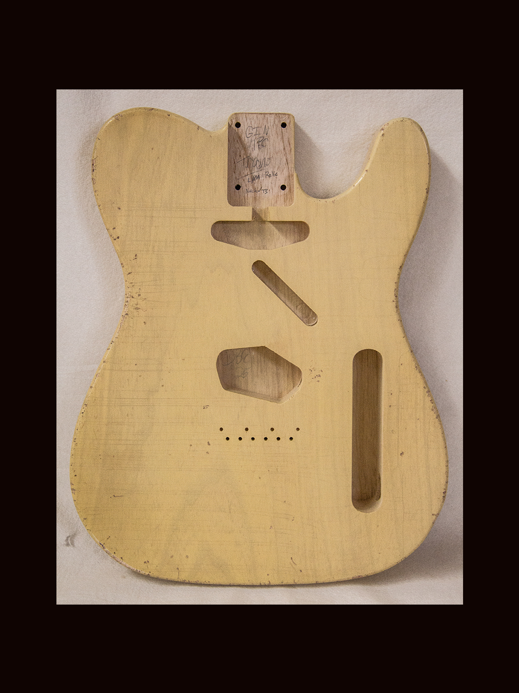 T-Style Body / 1 Piece Swamp Ash / 4 lbs. 2 oz. / Nitrocellulose 'Nocaster Blonde' /Med. Relic (#GIN-3608-F) - Image 3