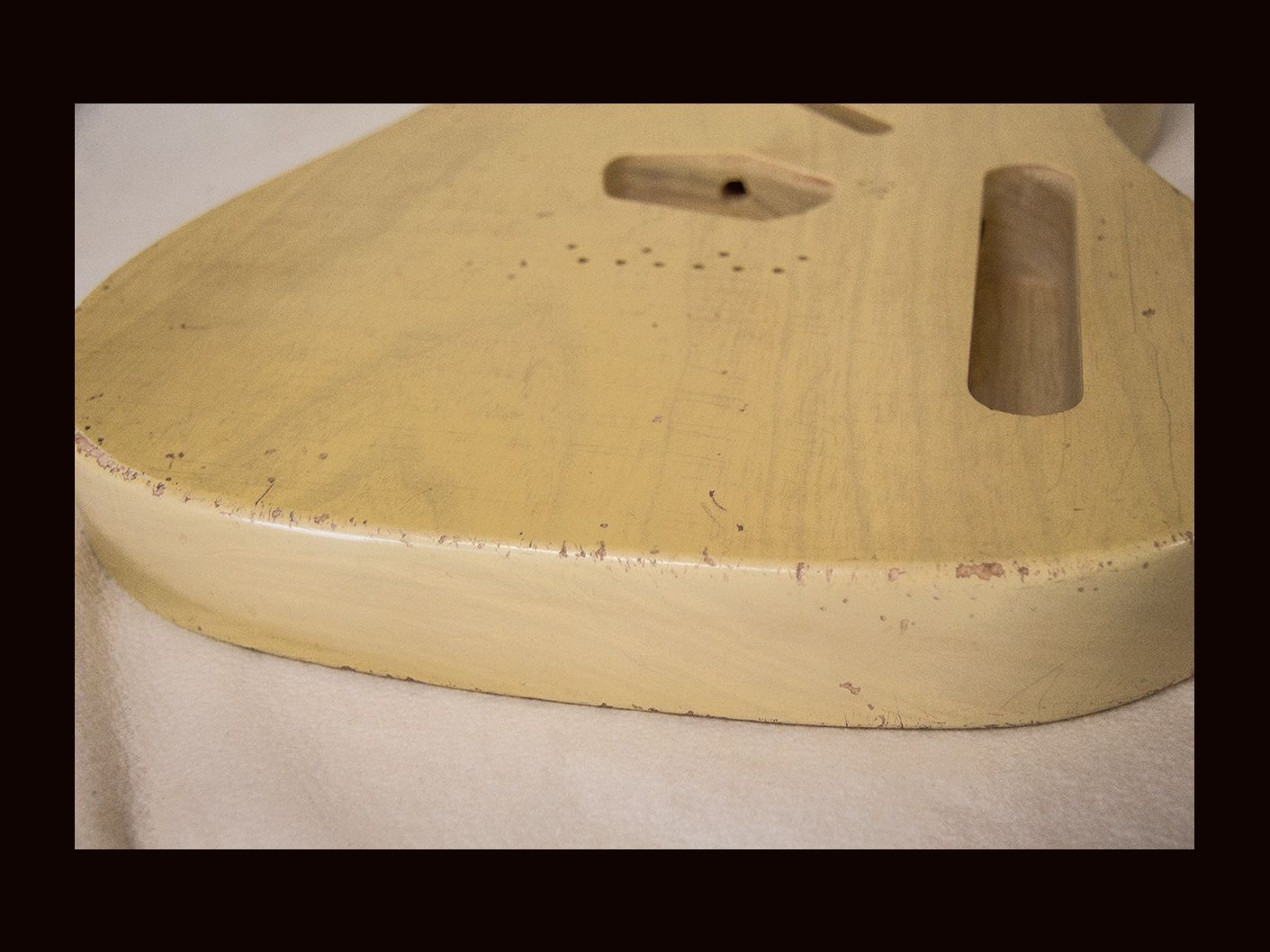 T-Style Body / 1 Piece Swamp Ash / 4 lbs. 2 oz. / Nitrocellulose 'Nocaster Blonde' /Med. Relic (#GIN-3608-F) - Image 6