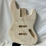 '60s J-Style Bass Body / Ultra Light Swamp Ash / 4 lbs. 1 oz. (#GIN-3610)