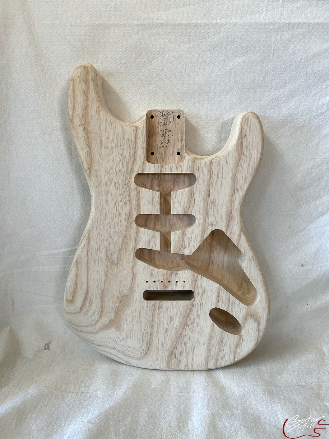 S-Style Body / 2 pc. Ultra Light Swamp Ash / 3 lbs. 7 oz. (#GIN-3639)