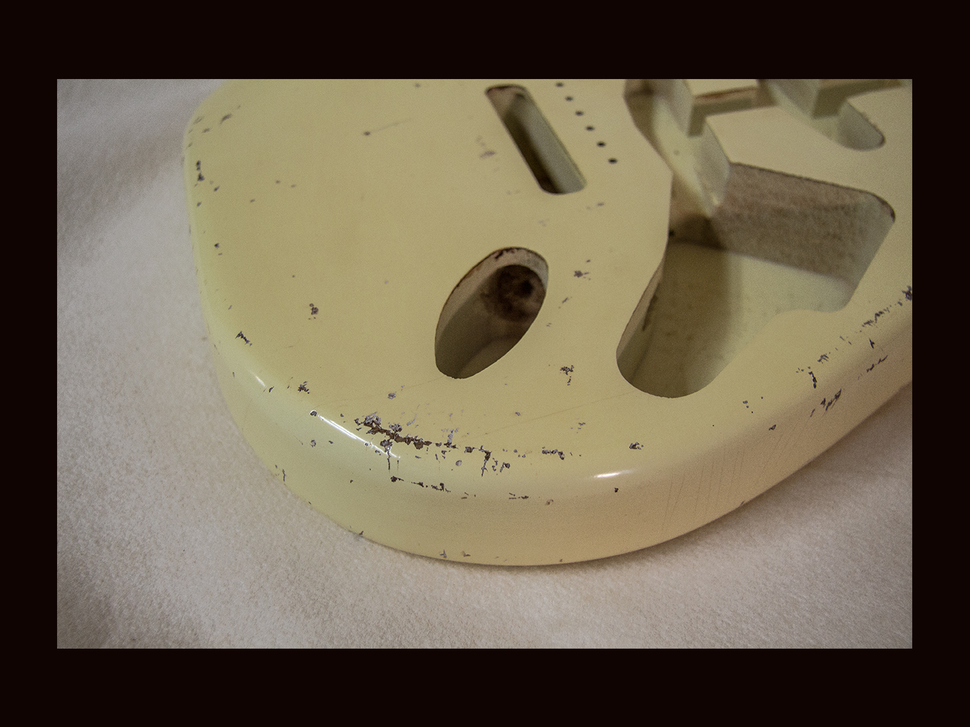 S-Style Body / Alder / 3 lbs. 11 oz. / Nitrocellulose 'Aged Olympic White' / Med. Relic (#GIN-3653) - Image 6