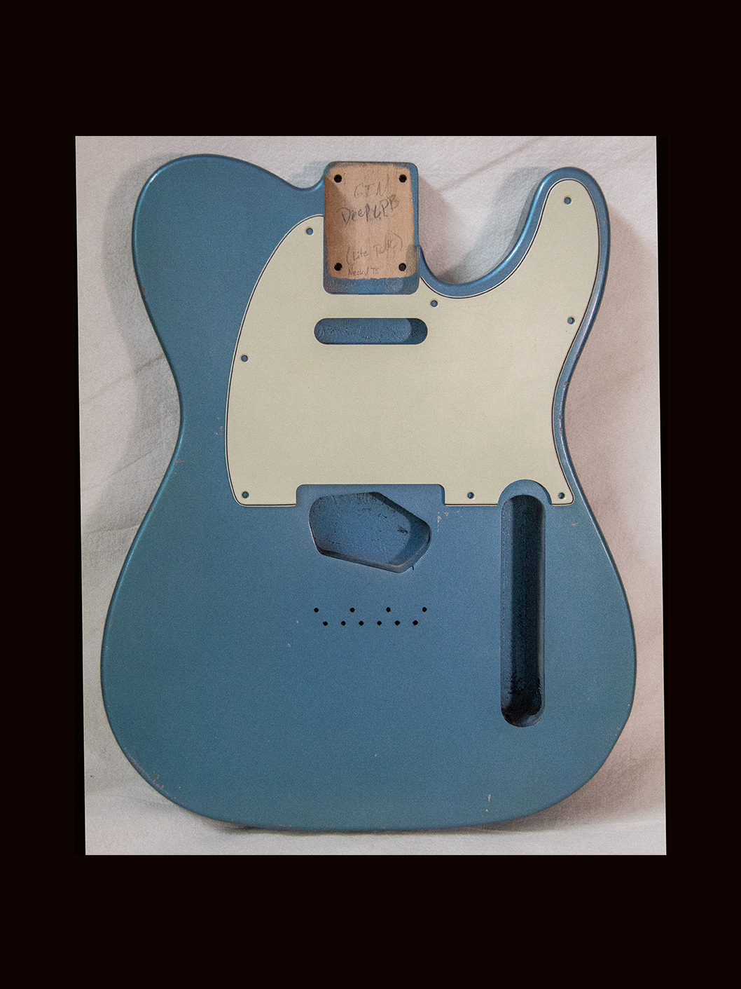 T-Style Body / Alder / 4 lbs. 1 oz. / Nitrocellulose 'Deep Lake Placid Blue' / Light Relic (#GIN-3670)